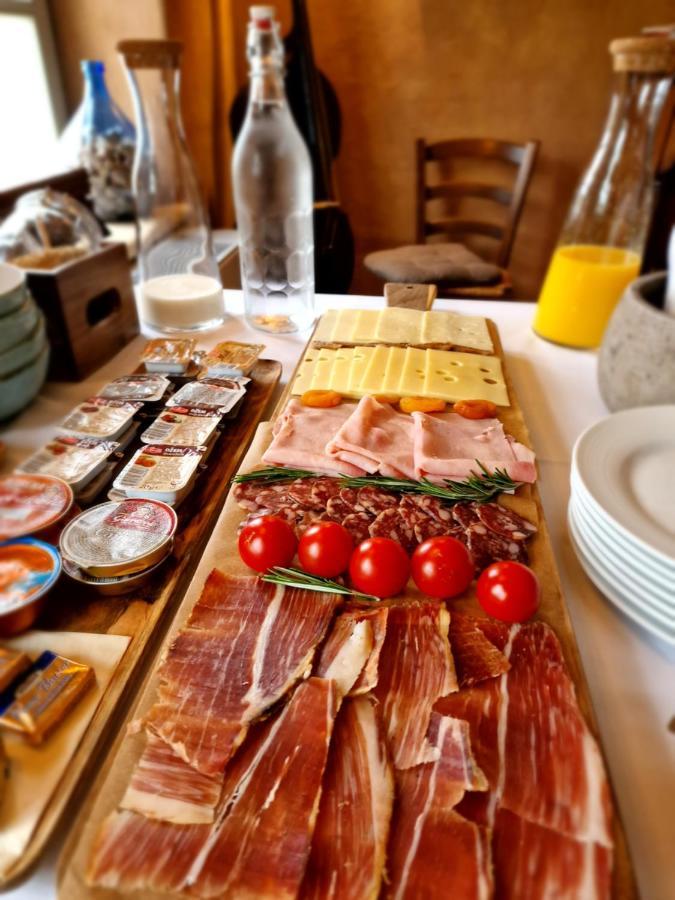 Winery Cuj Bed & Breakfast Vilanija Екстериор снимка