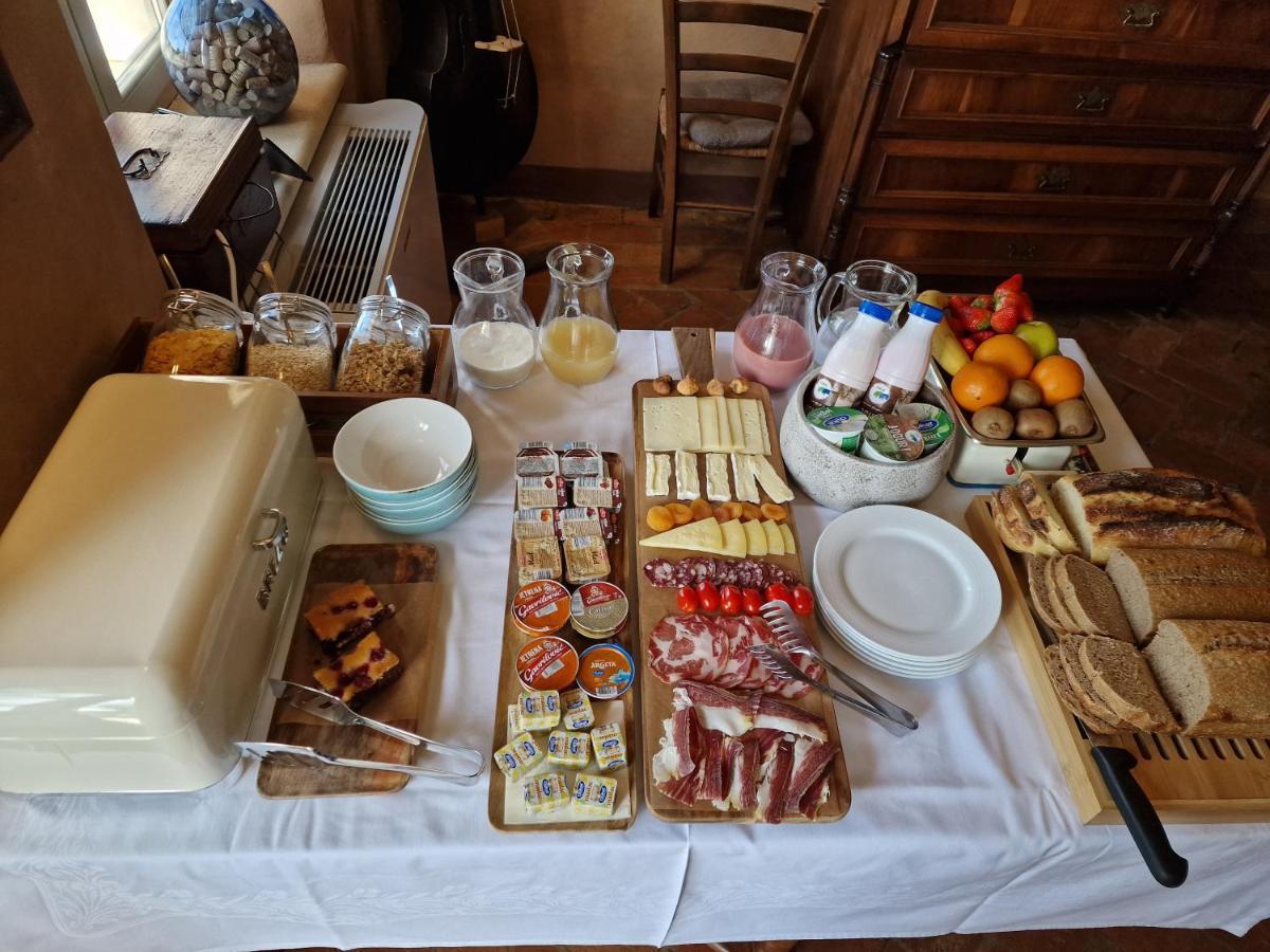 Winery Cuj Bed & Breakfast Vilanija Екстериор снимка
